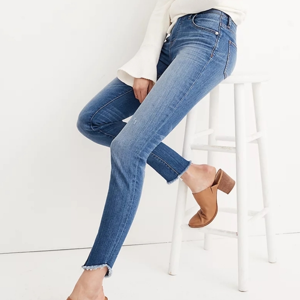 Madewell 10" High Rise Tulip Hem Skinny Jeans